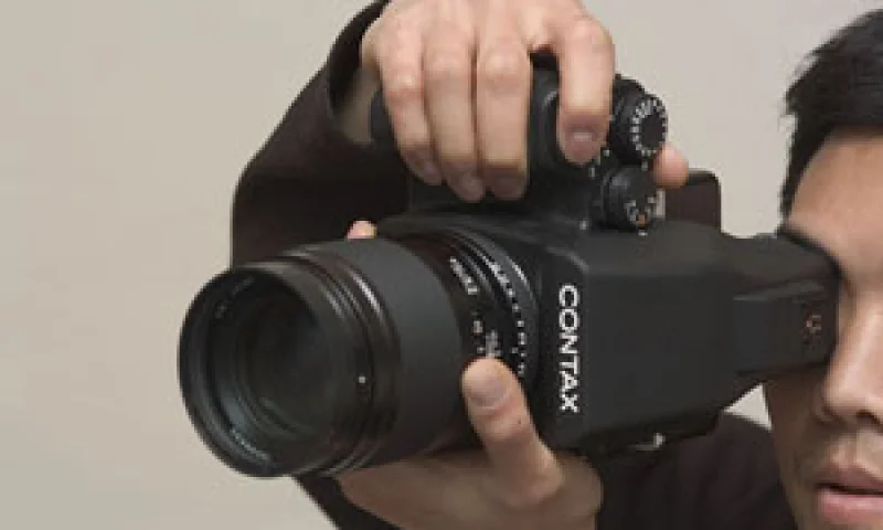 可以先拍再决定焦点的相机  