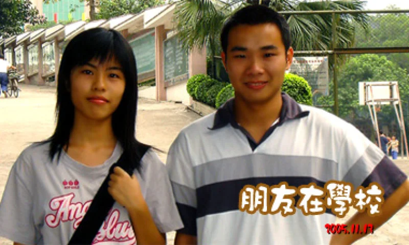 今天简单的游历了一个学校