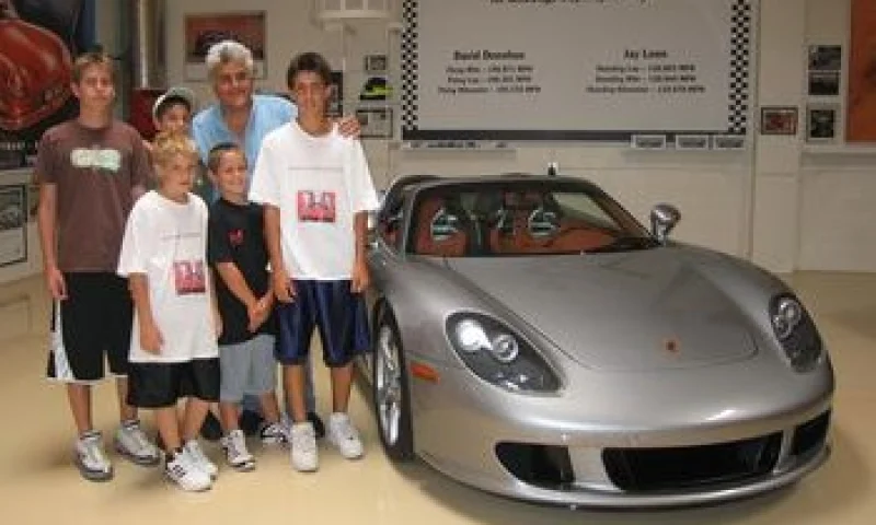 人生处处充满机遇,网络提供成功的环境:14岁创业  