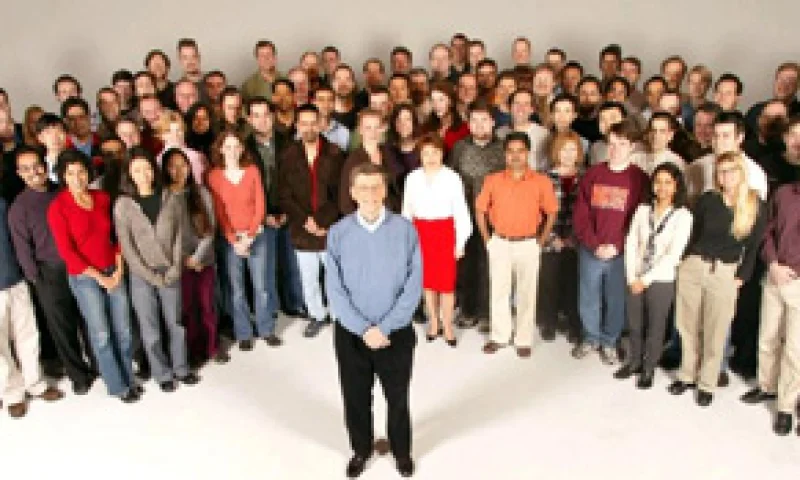 比尔盖兹「服务浪潮」备忘录摘要整理  